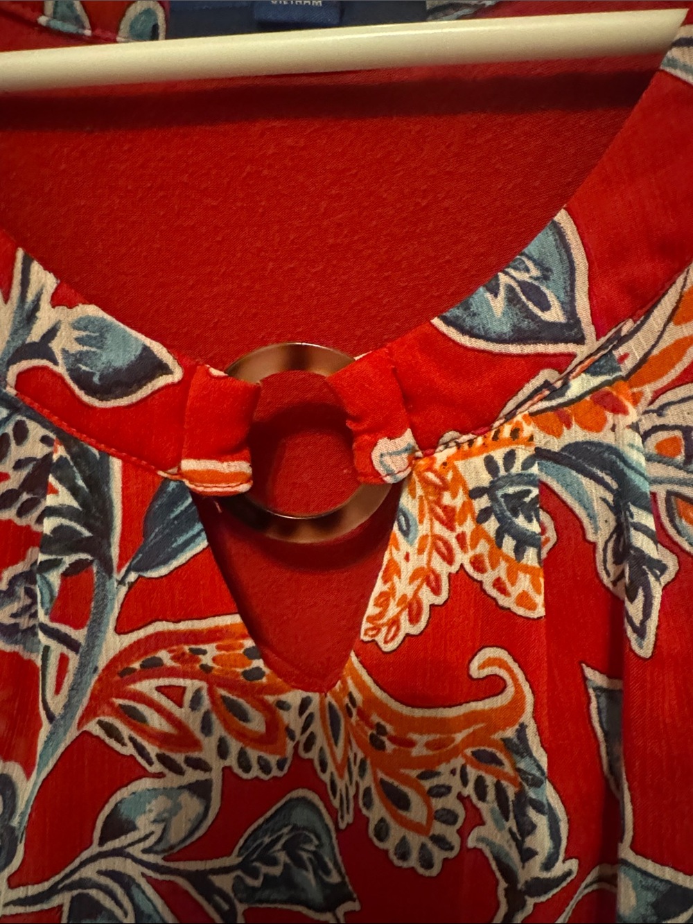 Blouse - Picture 3 of 5